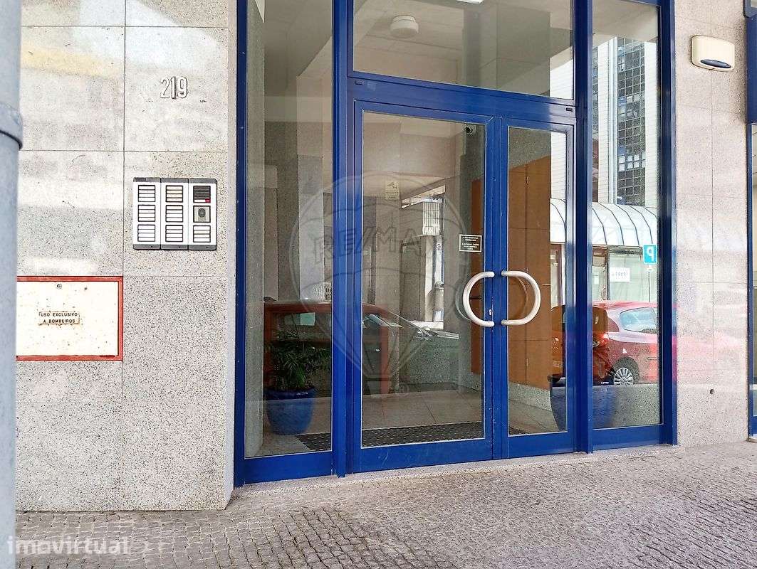 Apartamento T1 para arrendamento - Grande imagem: 3/28