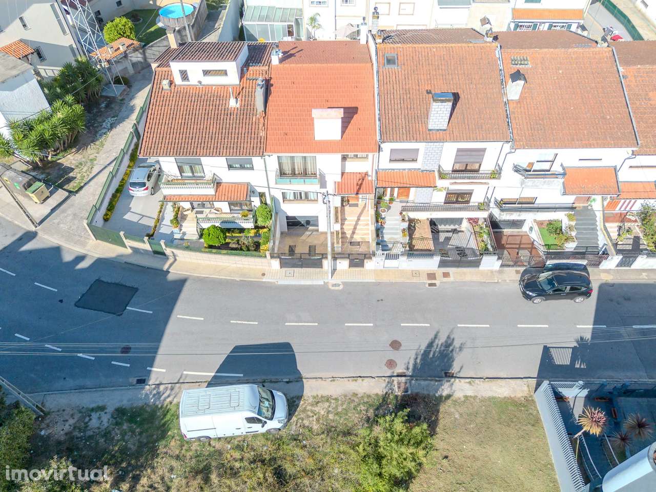 Espetacular Moradia T4 em Gondomar com Jardim e Garagem - Grande imagem: 2/43
