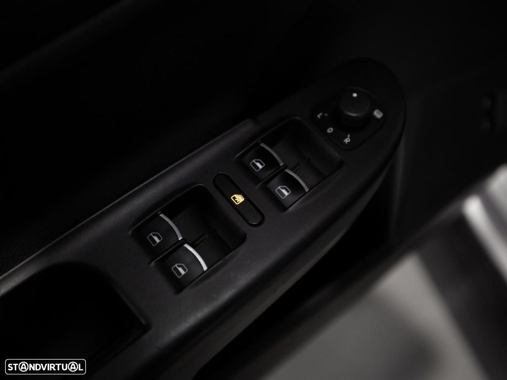 VW Passat Variant - 12