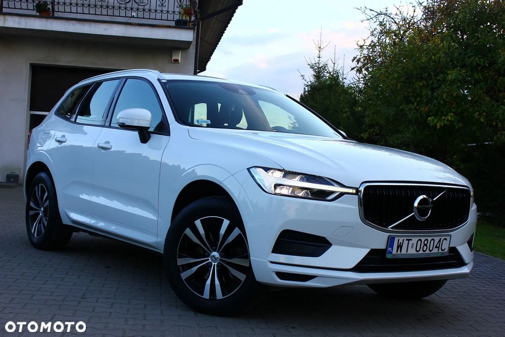 Volvo XC 60 D4 Momentum Pro - 3