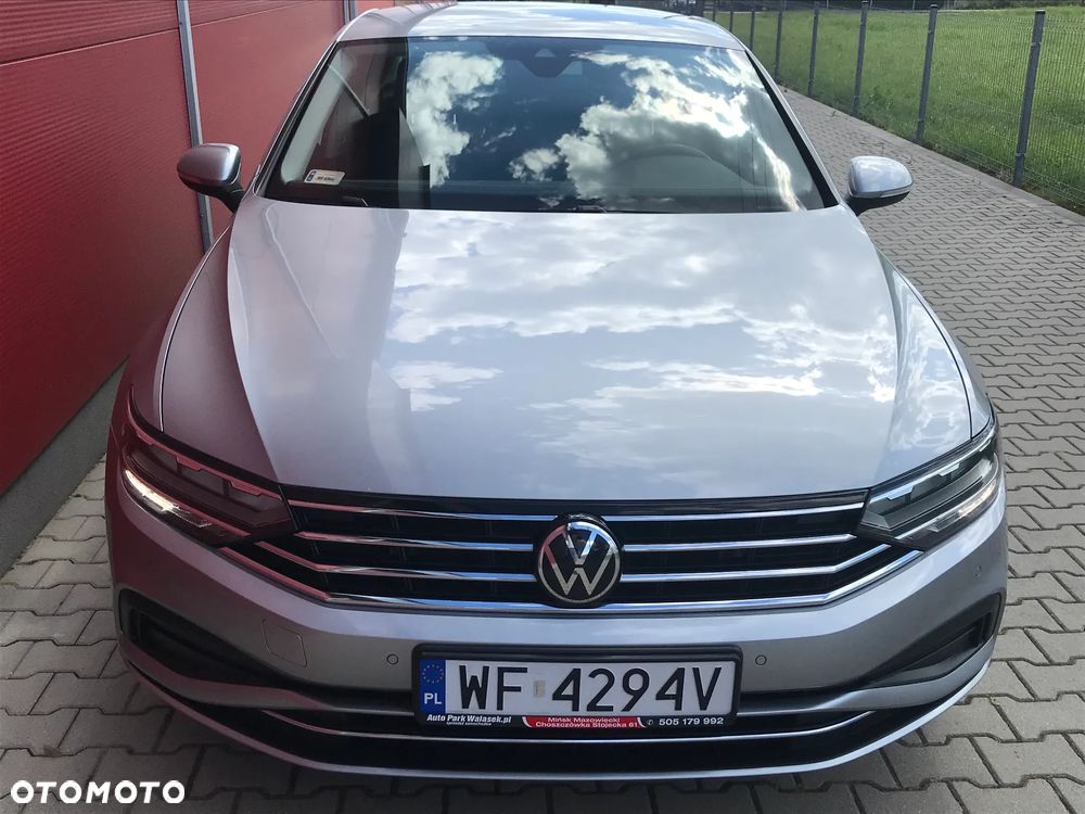Volkswagen Passat 1.5 TSI EVO Business DSG - 2