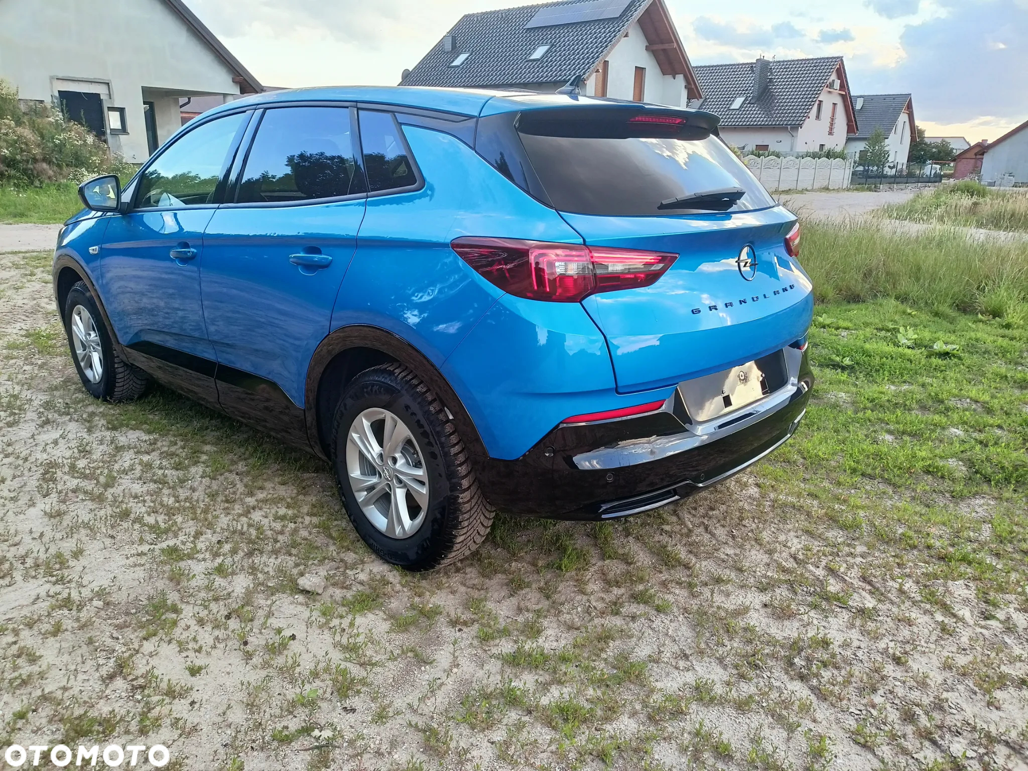 Opel Grandland 1.2 DI Automatik Business Edition - 3