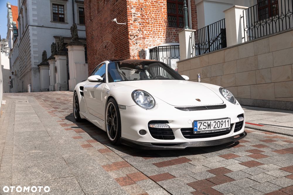 Porsche 911 - 1