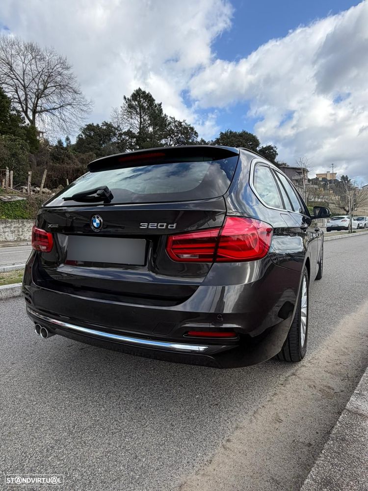 BMW 320 d xDrive Line Luxury Auto - 32