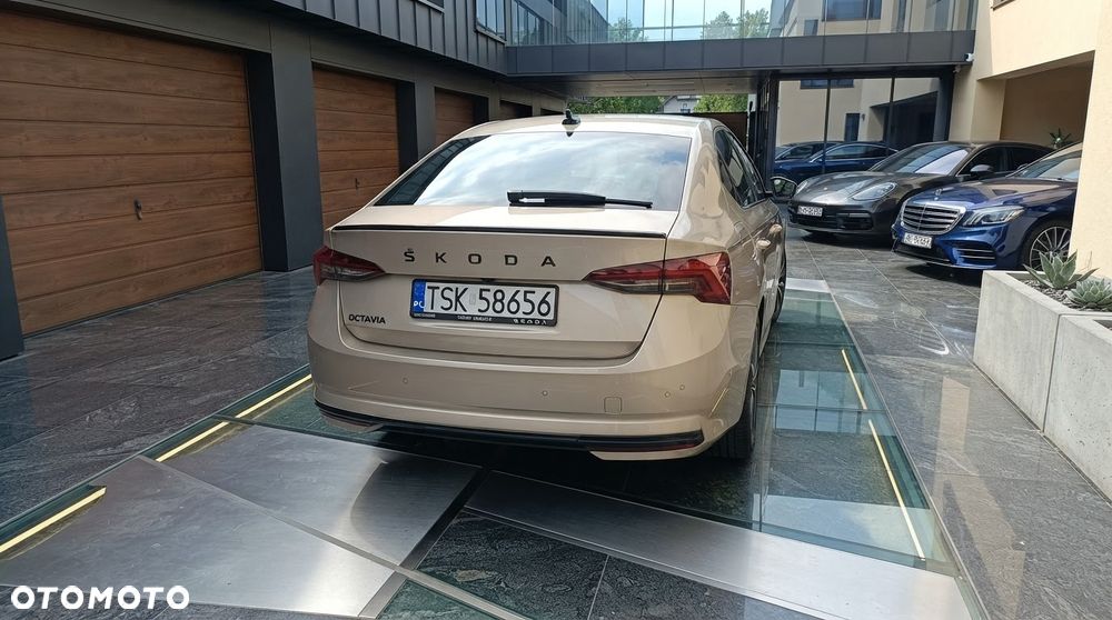Skoda Octavia - 2