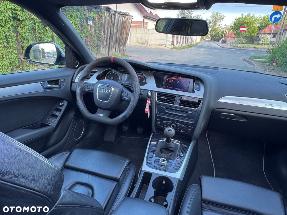 Audi A4 Avant 3.2 FSI quattro Ambiente - 21