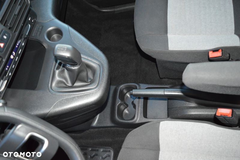 Citroën Berlingo MPV XL BlueHDi 100 YOU - 30