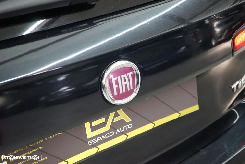 Fiat Tipo Station Wagon 1.3 M-Jet Lounge - 13