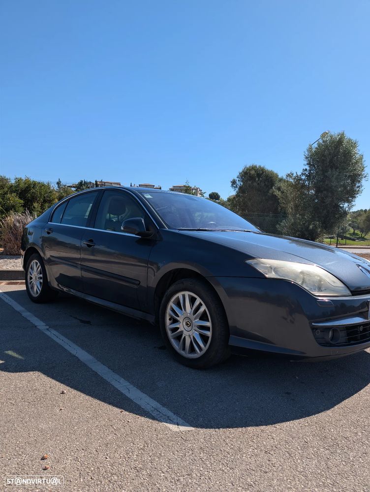 Renault Laguna 2008 photo 3