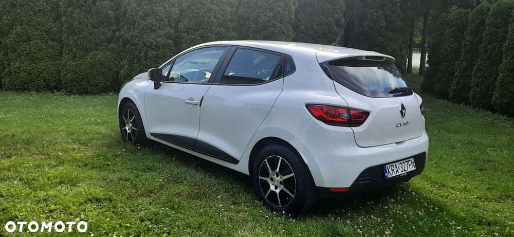 Renault Clio - 12