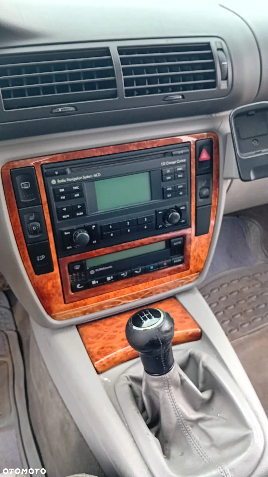 Volkswagen Passat - 9