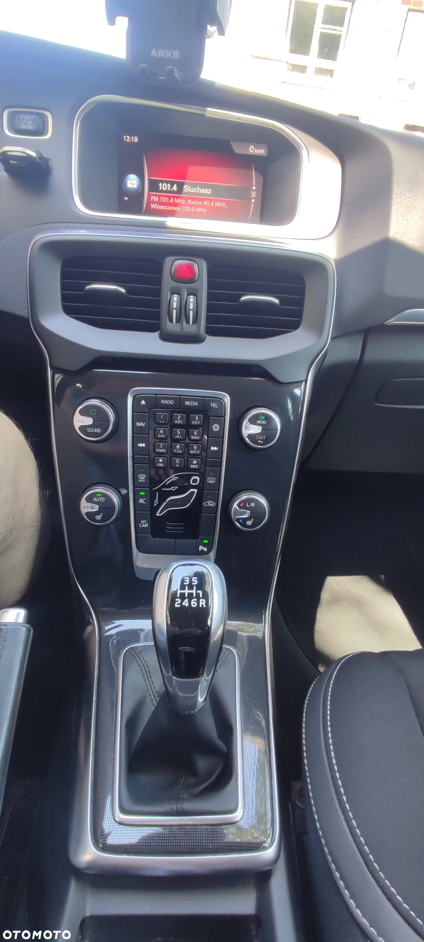 Volvo V40 D2 Drive-E Kinetic - 9