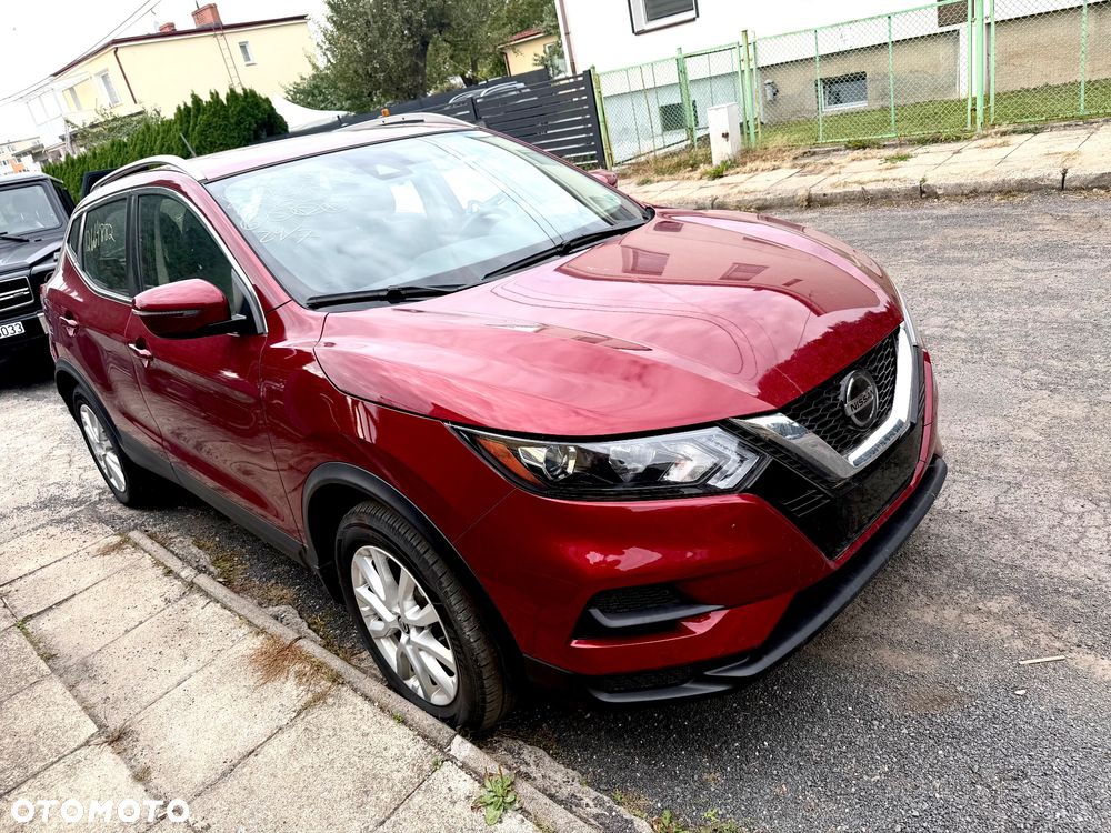 Nissan Qashqai - 2