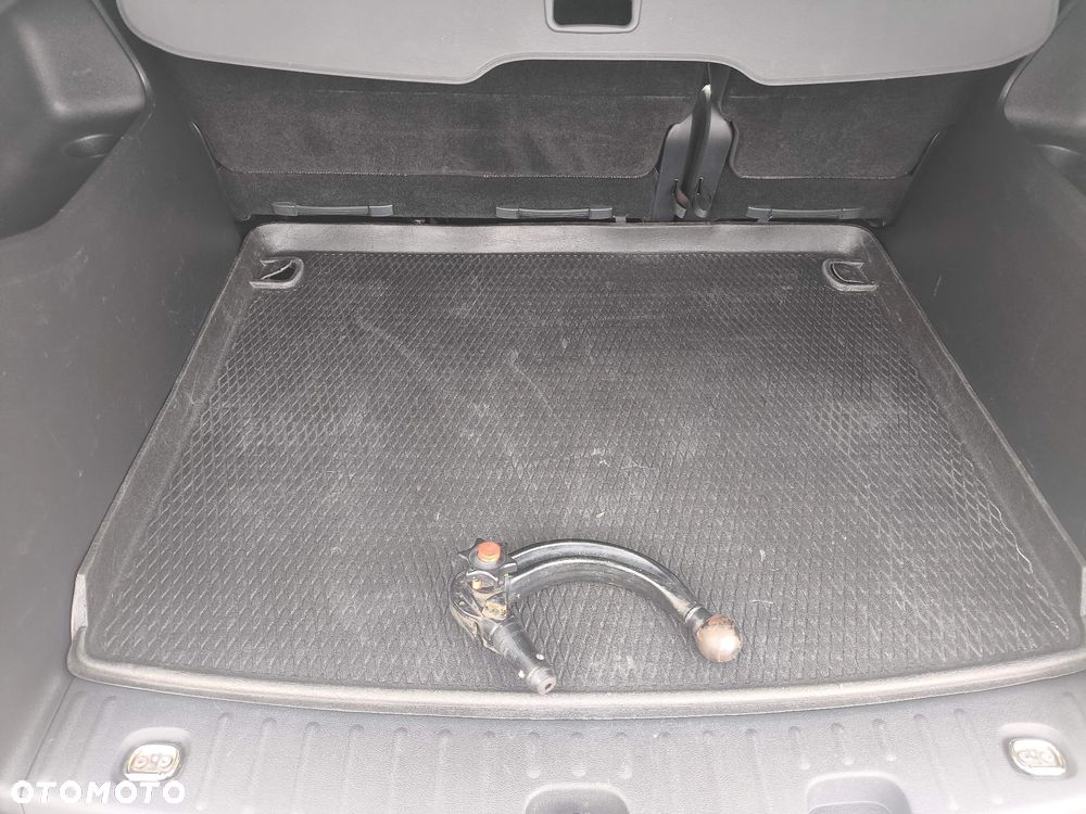 Volkswagen Caddy 2.0 TDI Comfortline - 18