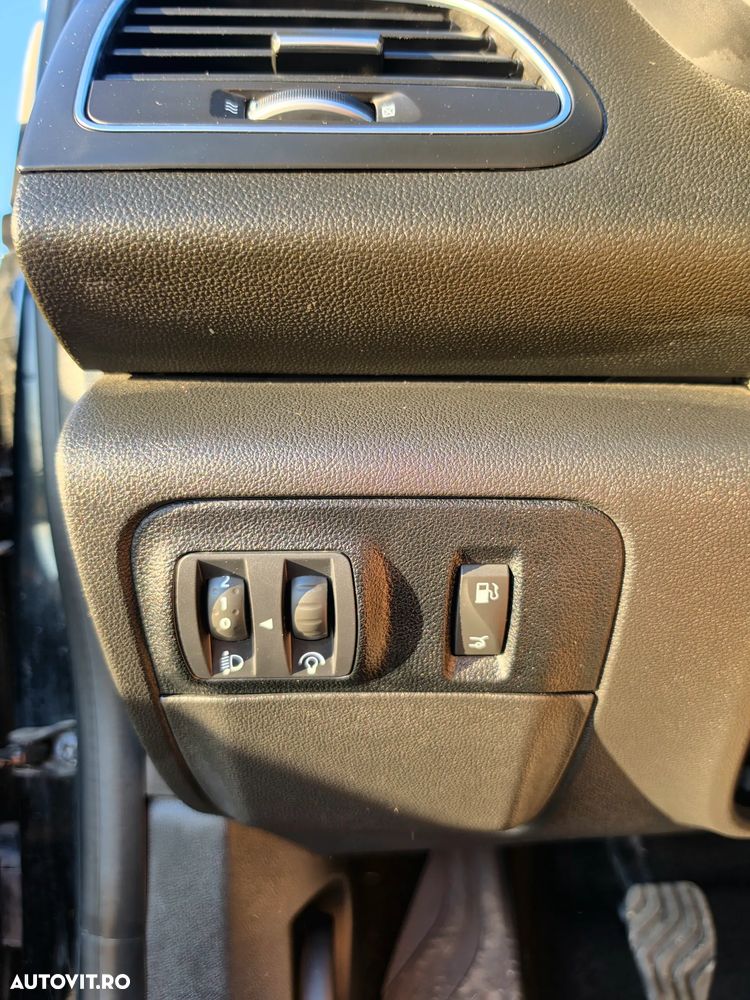 Renault Megane - 25
