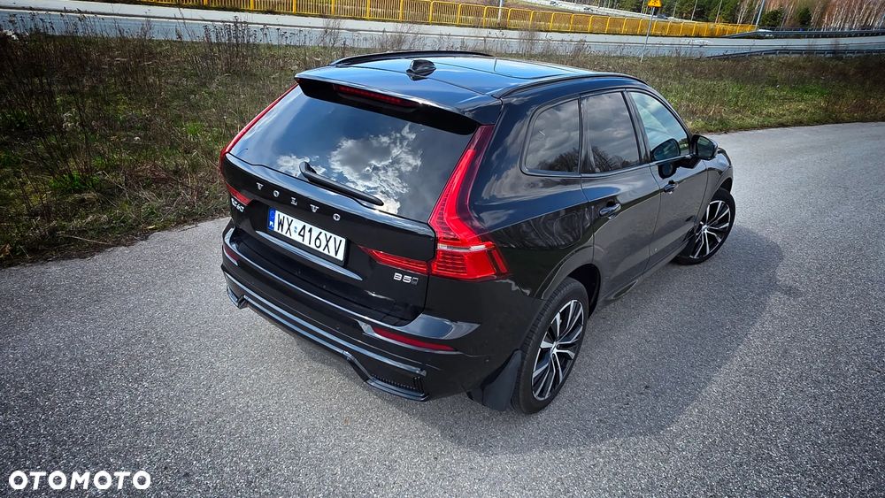 Volvo XC 60 B5 B AWD Plus Dark - 11