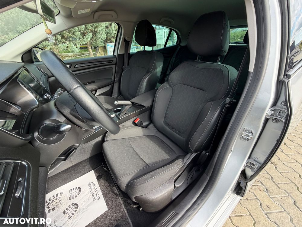 Renault Megane TCe GPF Limited - 6