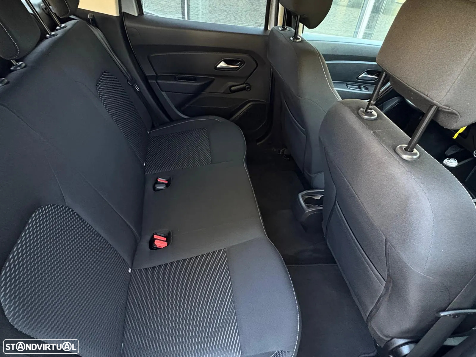 Dacia Duster 1.5 Blue dCi Comfort 4WD - 13