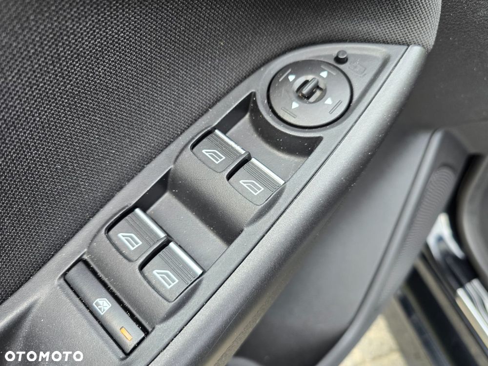 Ford Focus 1.0 EcoBoost ST-Line Red ASS - 29