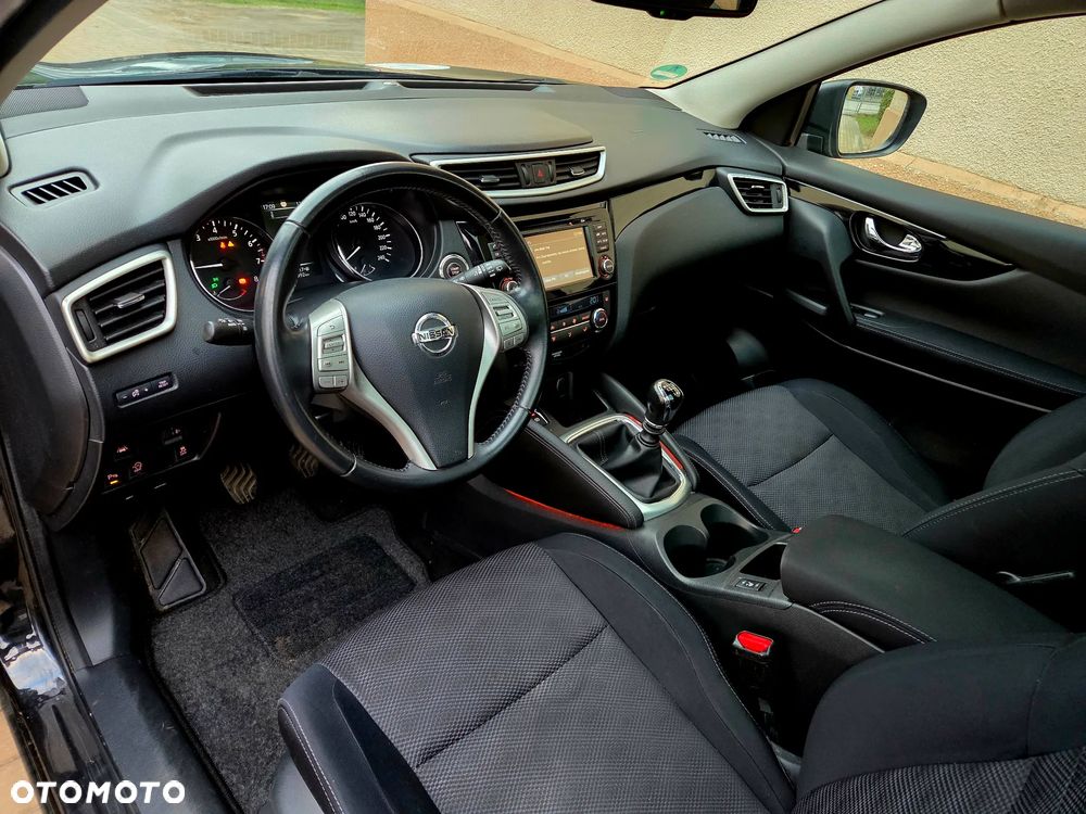 Nissan Qashqai 1.6 DIG-T 360 - 24