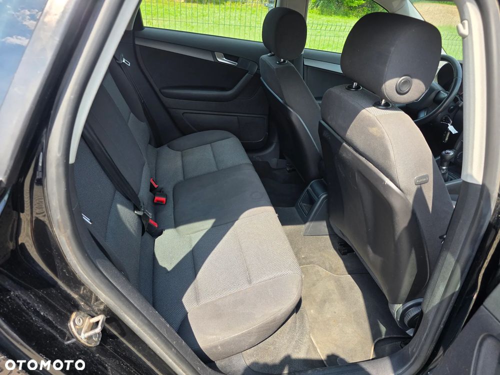 Audi A3 Sportback 1.6 TDI DPF Ambition - 24