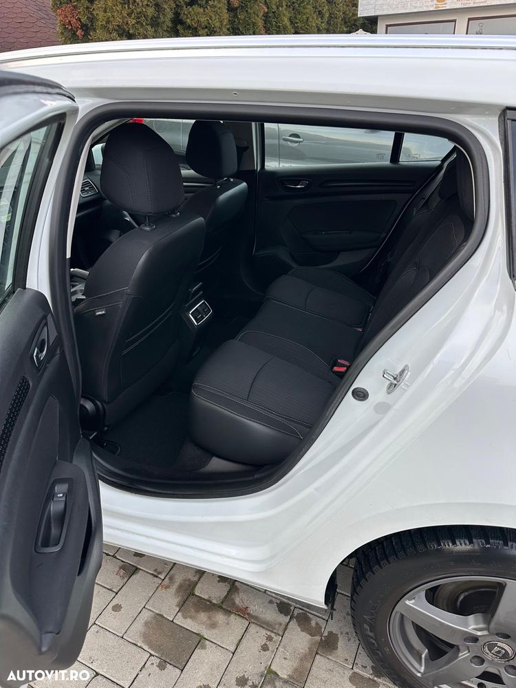 Renault Megane Grandtour BLUE dCi 115 LIMITED - 16