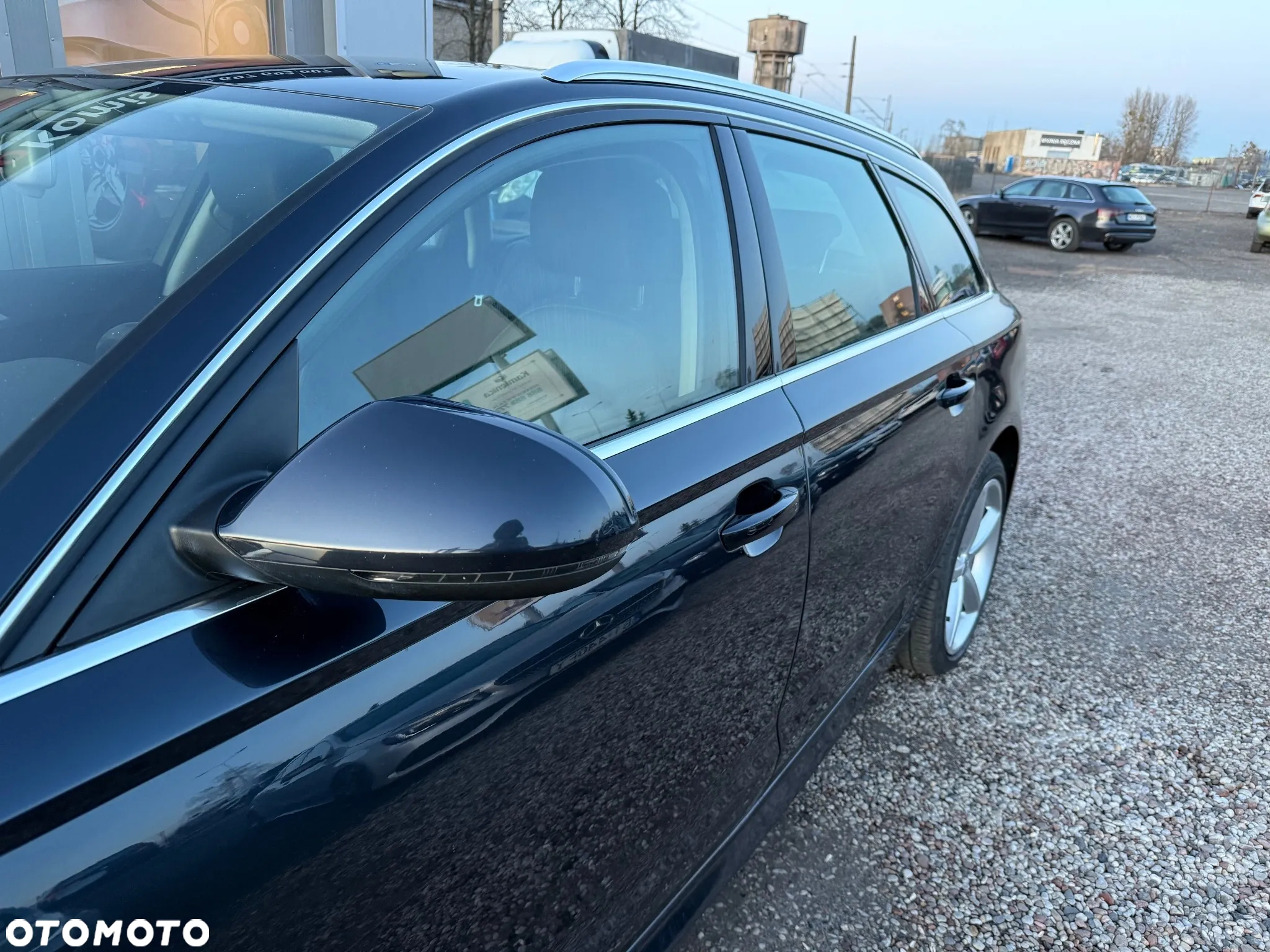 Audi A6 Avant 2.0 TDI Ultra S tronic - 8