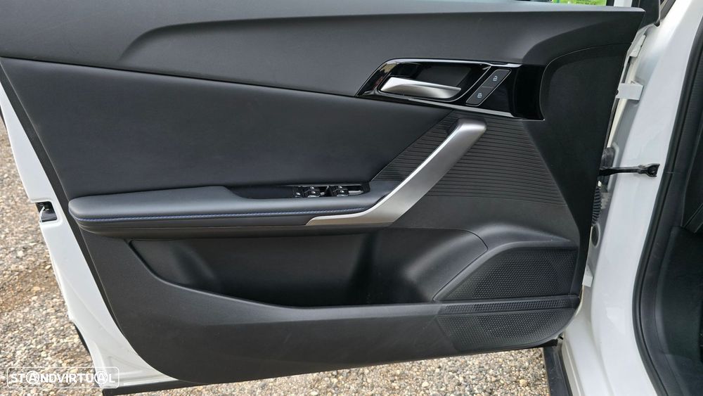 MG MG4 64 kWh Luxury - 7