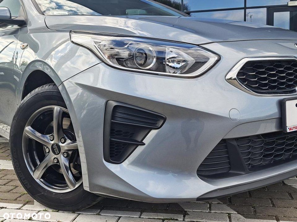 Kia Ceed - 7