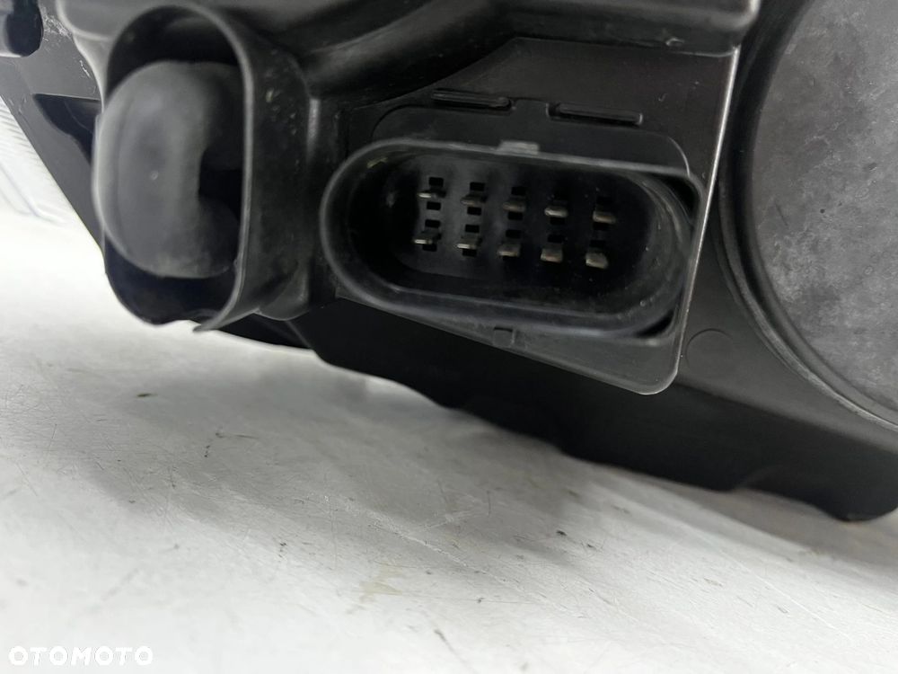 Lampa reflektor Ford Transit Custom MK1 13-17r. EU lewa przednia soczewka z doświetlaniem zakrętów E - 17