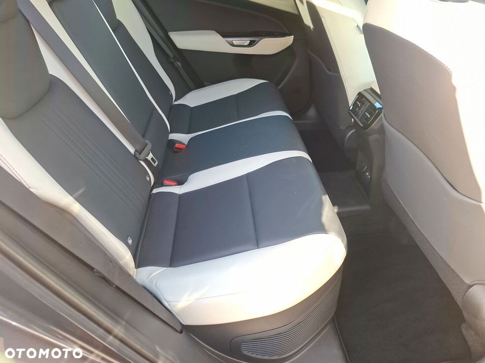 Lexus NX 450h+ Prestige AWD - 23