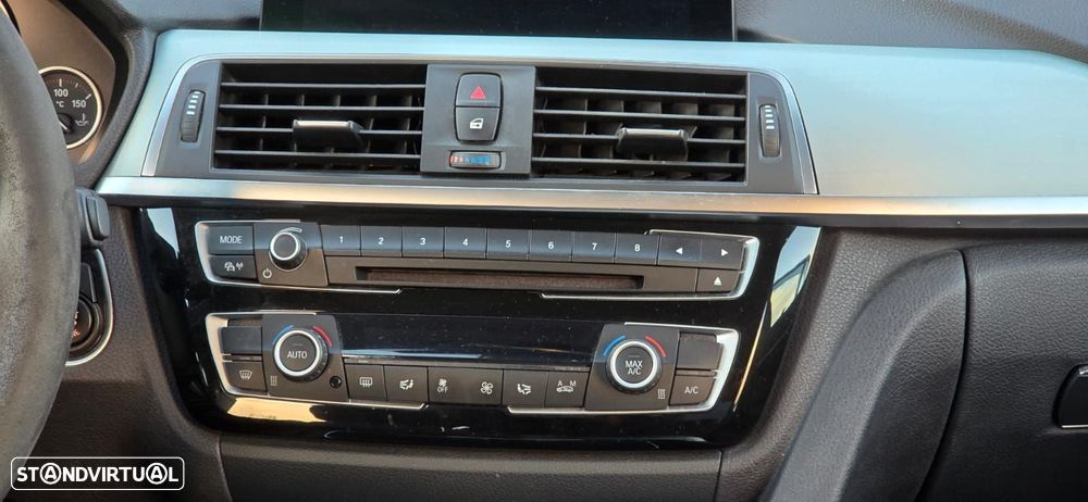 BMW 320 d Line Sport Auto - 30