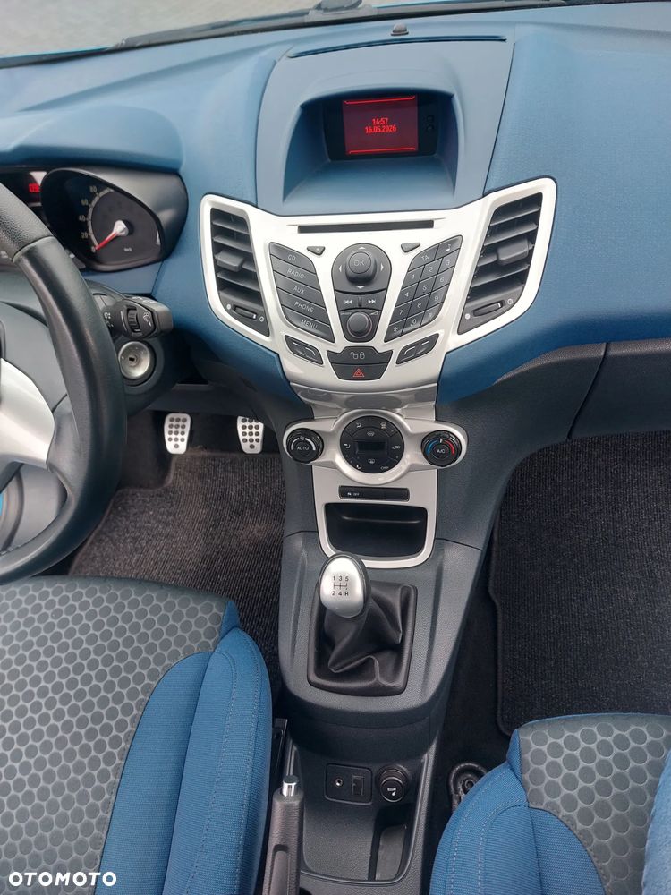 Ford Fiesta 1.4 Titanium - 18