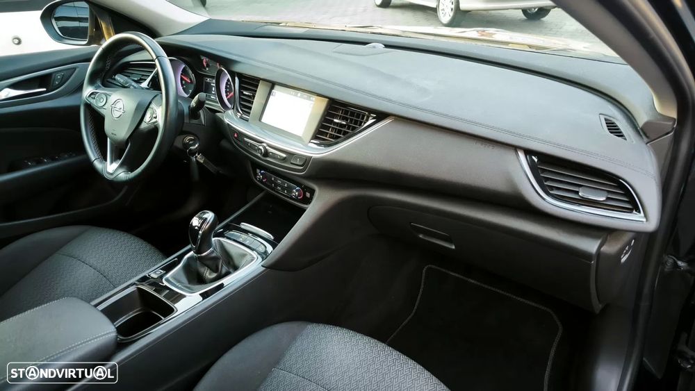 Opel Insignia Grand Sport 1.6 CDTi Business Edition - 22