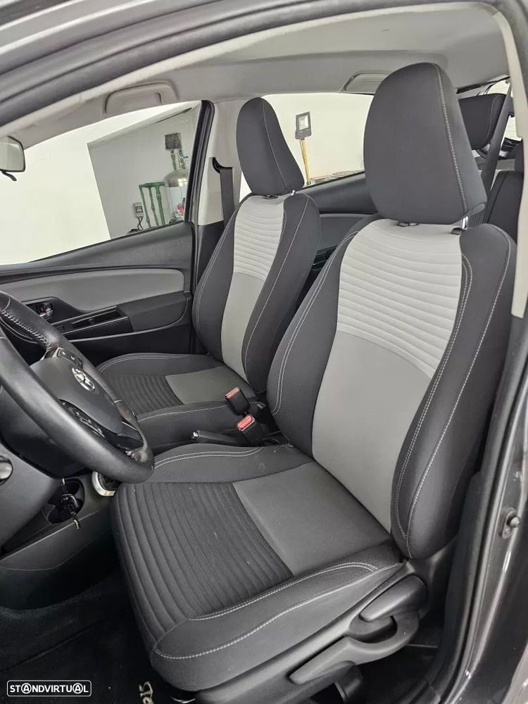 Toyota Yaris 1.0 VVT-i Comfort - 26