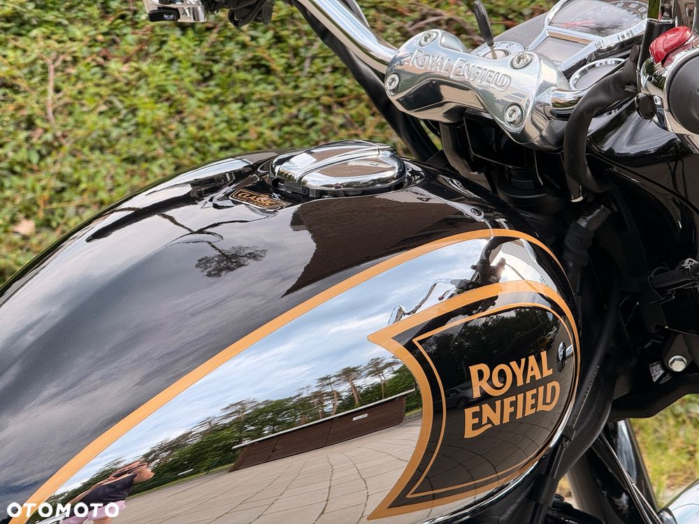Royal Enfield Classic - 16