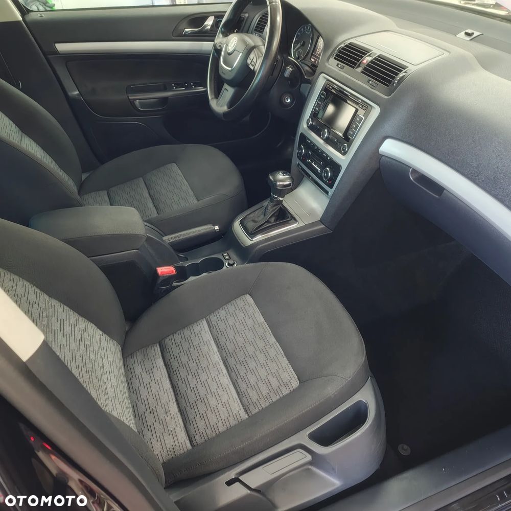 Skoda Octavia - 10
