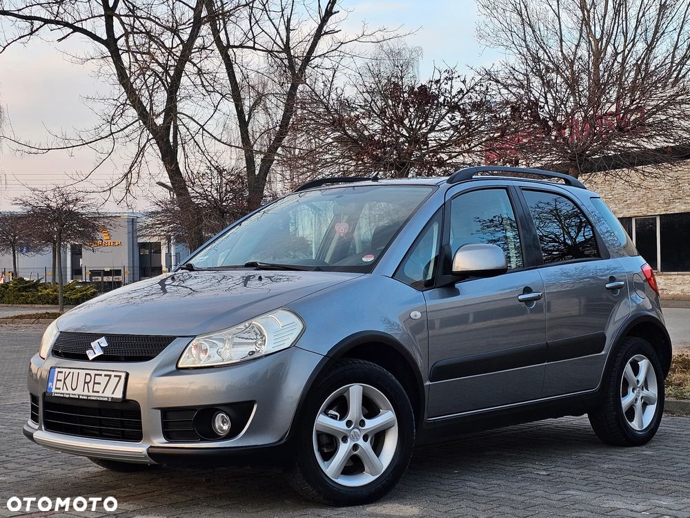 Suzuki SX4 1.6 Premium Outdoor - 1