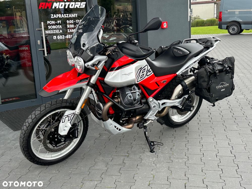 Moto Guzzi V85 - 29