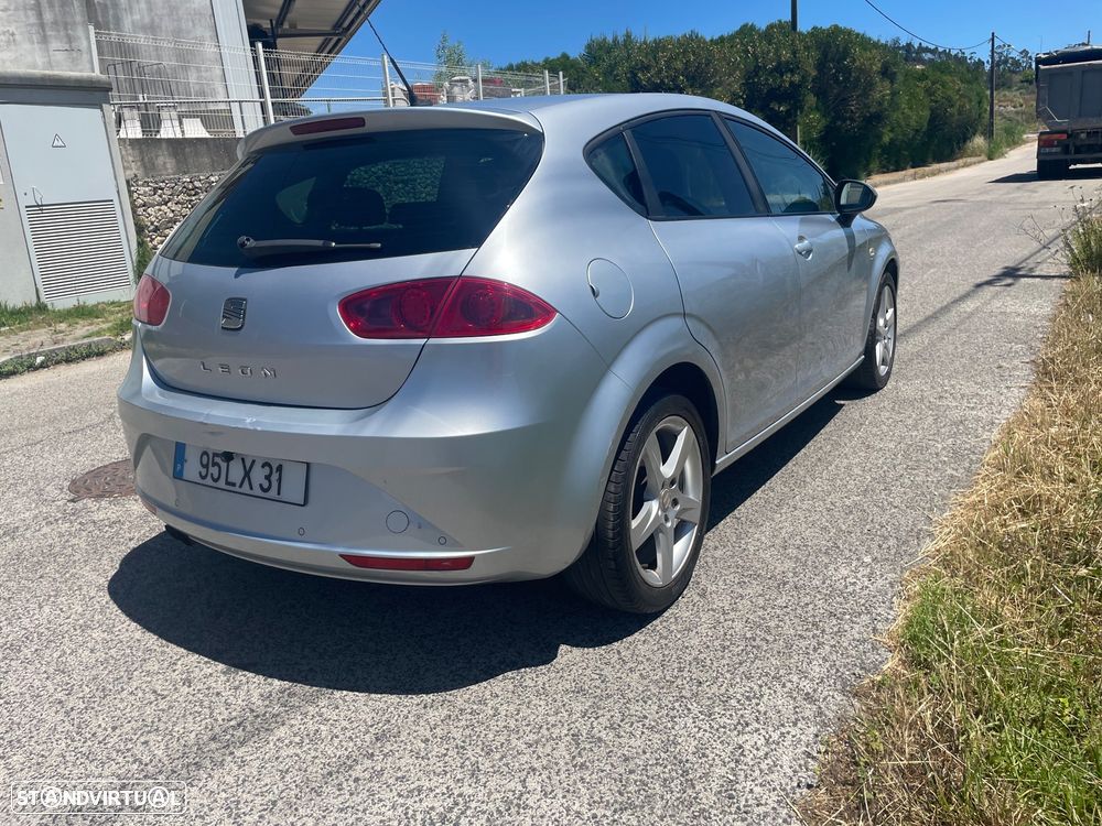 SEAT Leon 1.4 TSI Sport - 4