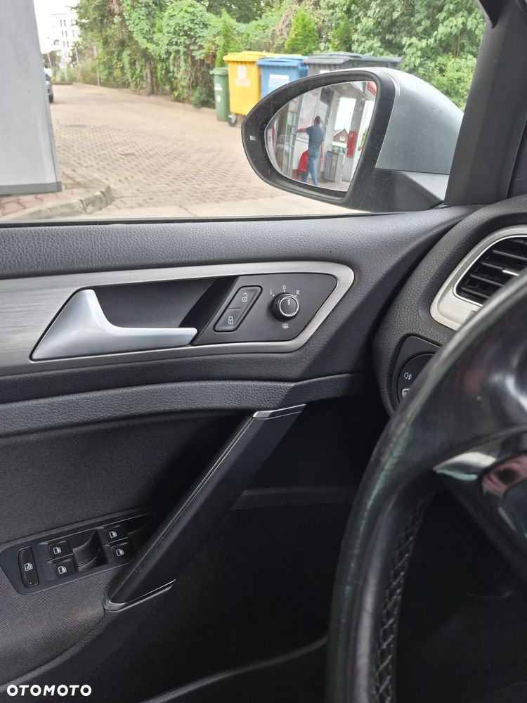Volkswagen Golf 1.2 TSI BlueMotion Technology DSG Comfortline - 18