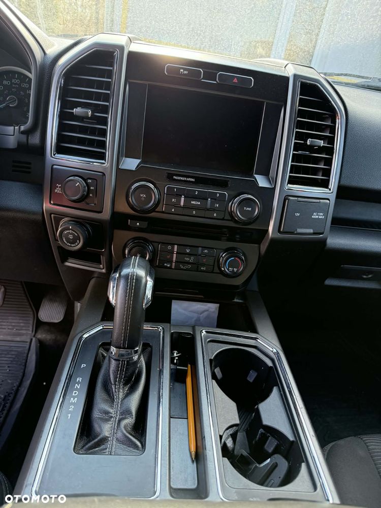 Ford F150 - 12