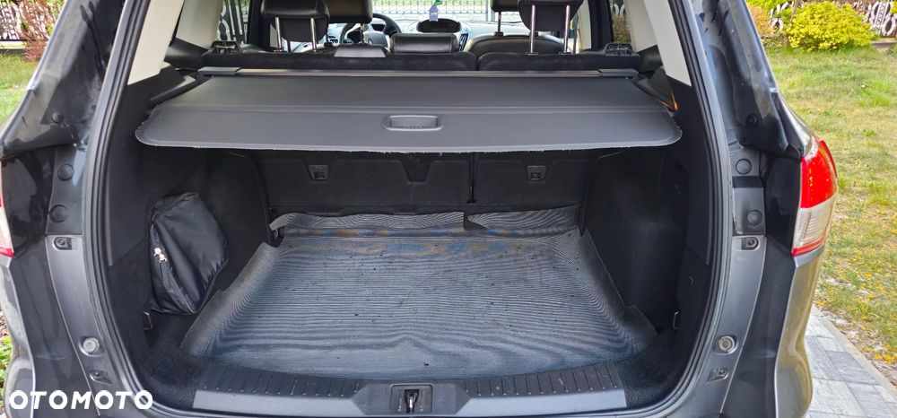 Ford Kuga 2.0 TDCi 2x4 Titanium - 8