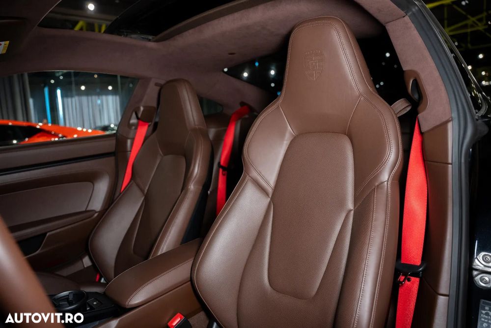 PORSCHE 911 2025 — imagine 4