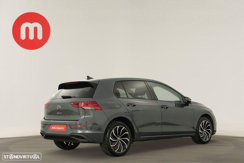 VW Golf 1.0 TSI Life - 4