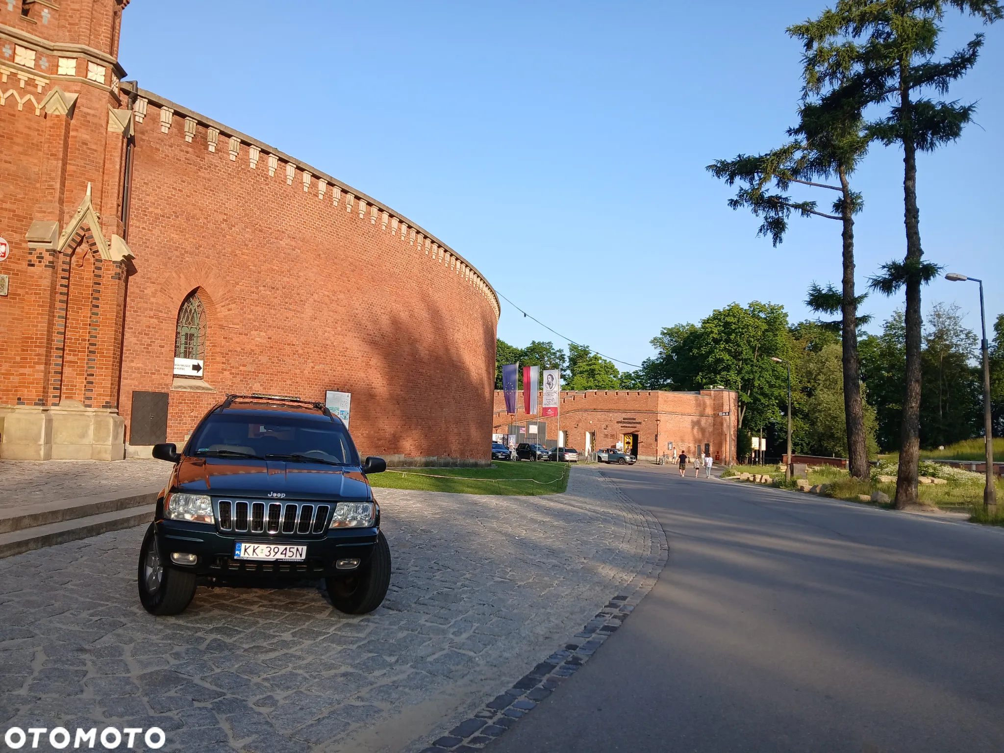 Jeep Grand Cherokee 4.7 Limited - 13