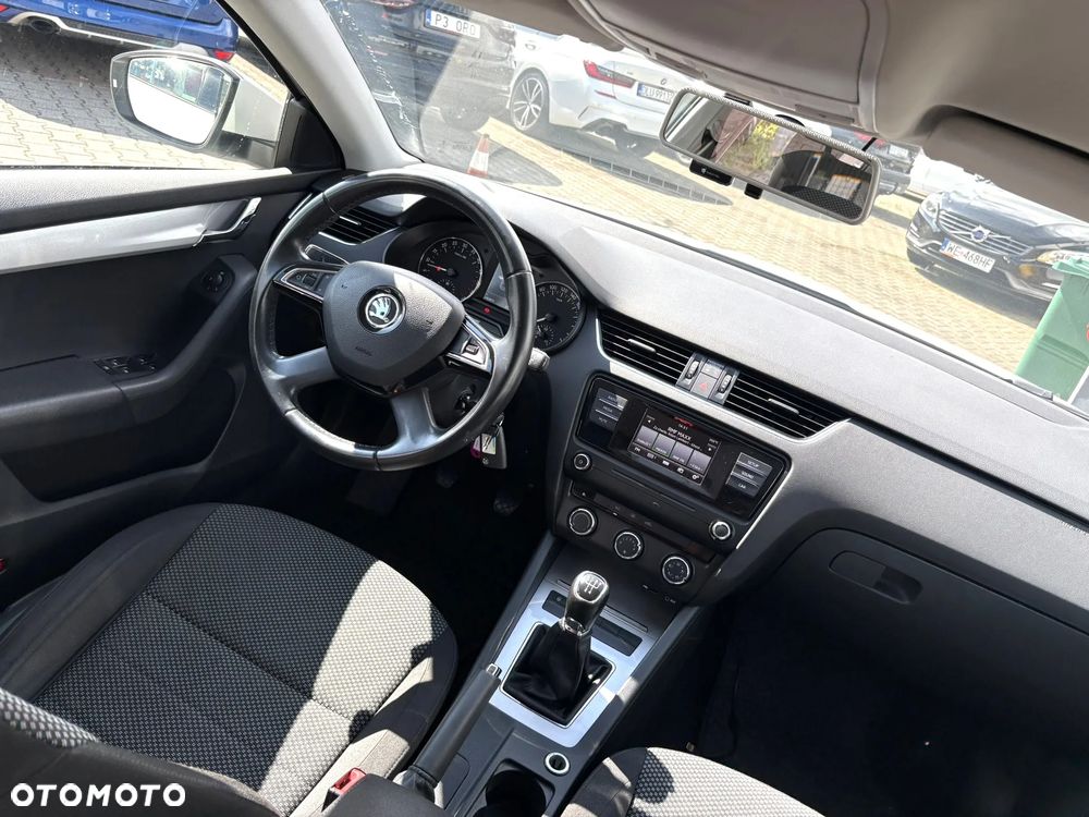 Skoda Octavia 1.6 TDI Ambition - 21