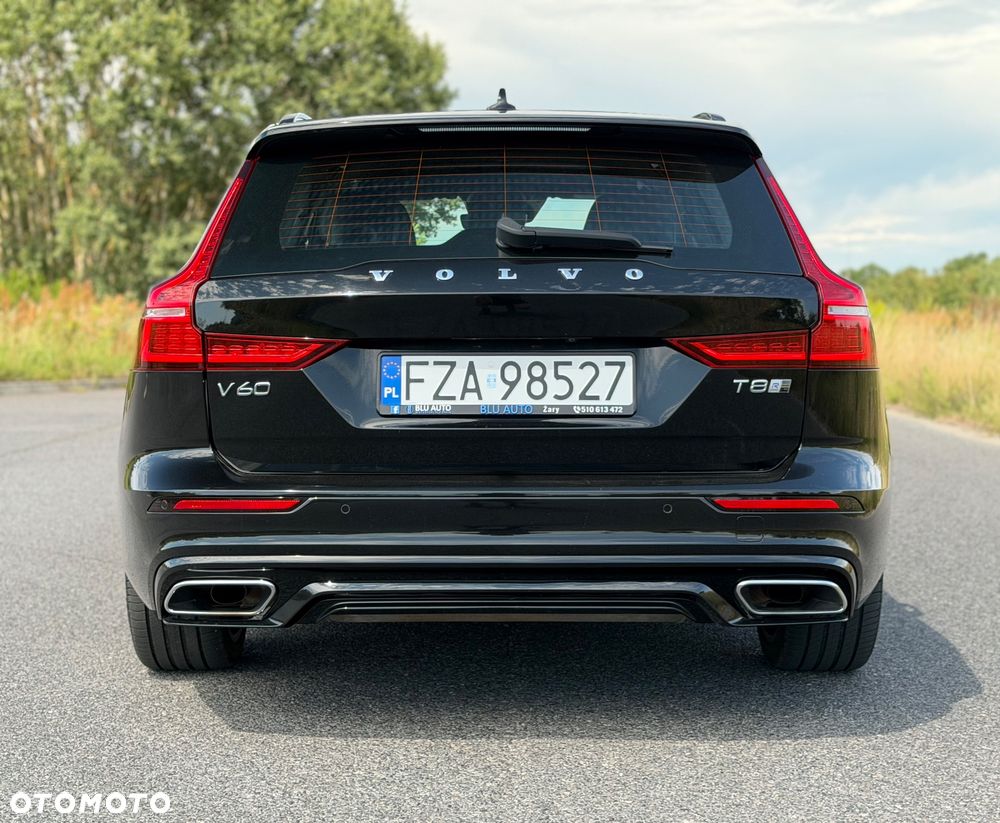 Volvo V60 T8 AWD Twin Engine Geartronic R-Design - 3