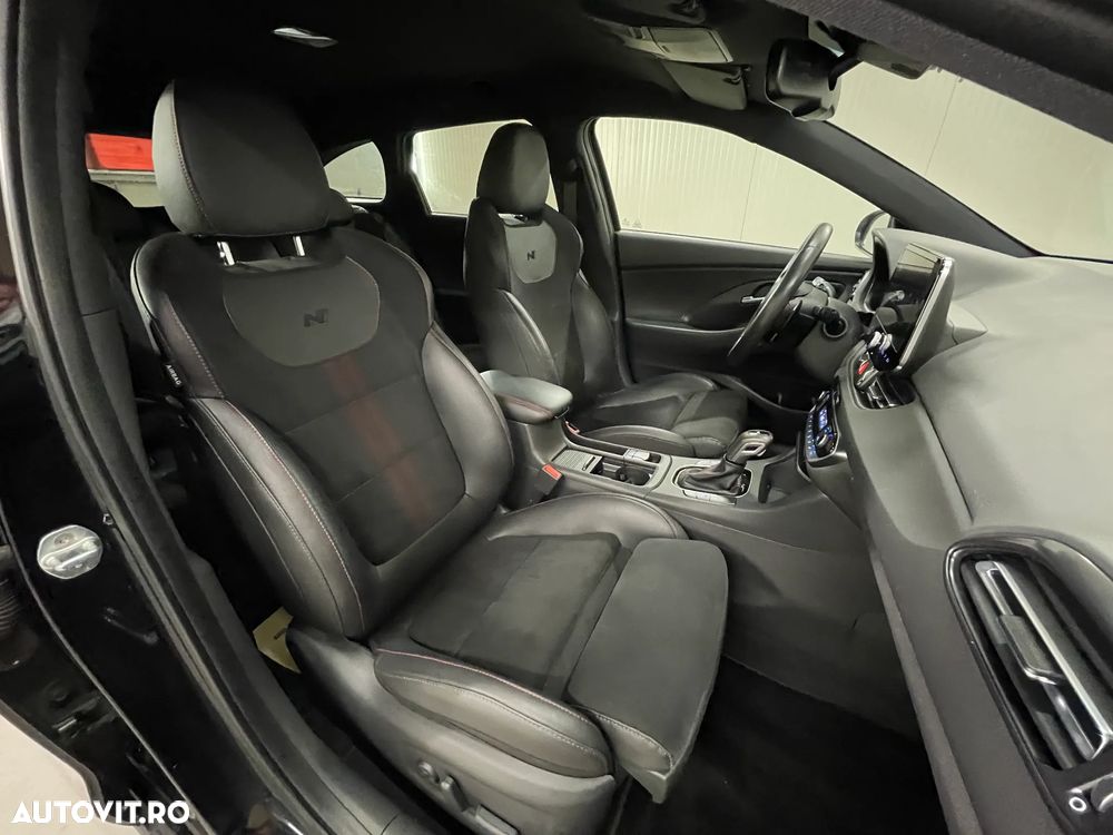 Hyundai i30 1.0 T-GDI 48V-Hybrid DCT N-Line - 11
