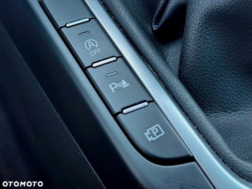 Kia Ceed 1.5 T-GDI M - 22